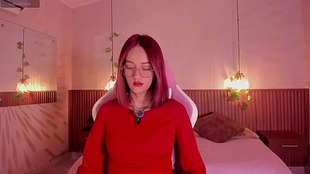 daphne courtis online show from February 6, 3:22 am