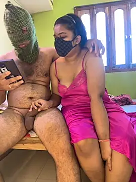 Snapshot of SwatiCam chatting on October 15, 8:03 am SwatiCam online show from October 15, 8:03 am