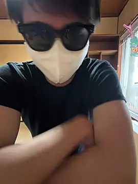 rrrrrriyyffhyeeee online show from April 17, 8:39 am