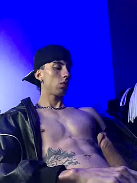 redmen69 online show from October 2, 3:24 am