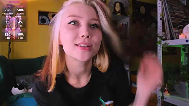 Snapshot of Nicole_matt chatting on October 26, 11:49 am Nicole matt online show from October 26, 11:49 am