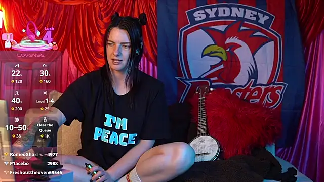 Snapshot of Sookie_Soxxxe chatting on October 19, 11:00 am Sookie Soxxxe online show from October 19, 11:00 am