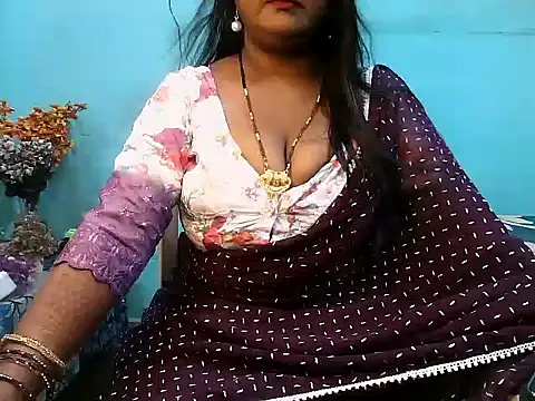 PREETI BABY online show from October 13, 4:34 am