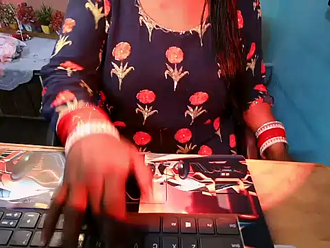PREETI BABY online show from June 28, 5:13 am
