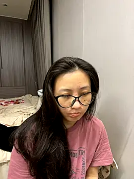 haiyan125216 online show from October 15, 11:10 am