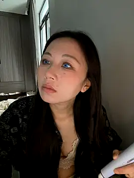 haiyan125216 online show from November 12, 7:20 am