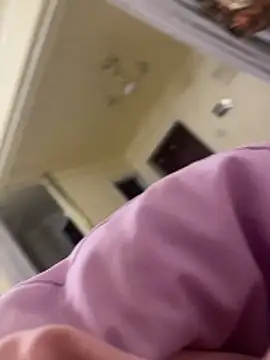 xinmeng-000 online show from February 22, 7:12 pm