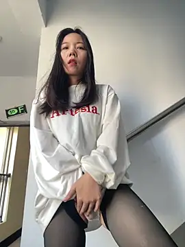 xinmeng-000 online show from March 20, 6:29 am