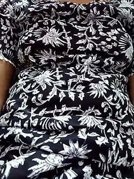 kittu0987 online show from April 8, 1:44 pm