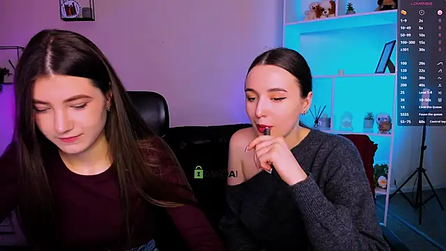 lissa night online show from November 14, 12:37 pm