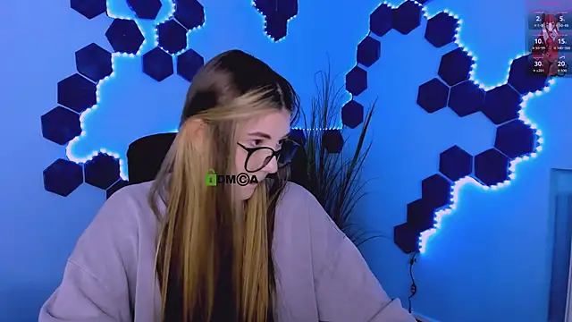 lissa night online show from March 9, 8:02 pm