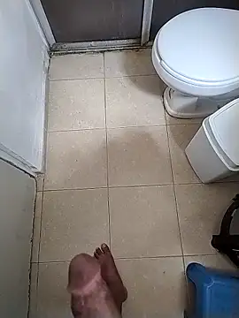 Snapshot of ricolinoSabrso92 chatting on April 8, 4:29 pm ricolinoSabrso92 online show from April 8, 4:29 pm