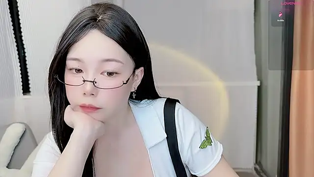 Bella Ava online show from December 2, 3:29 pm