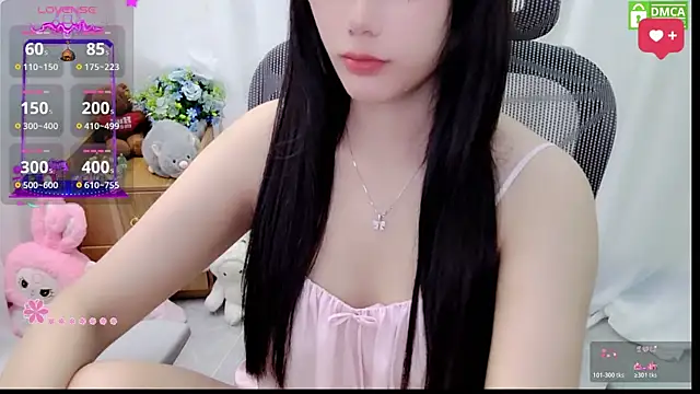 HanaYourlove online show from June 1, 1:13 pm