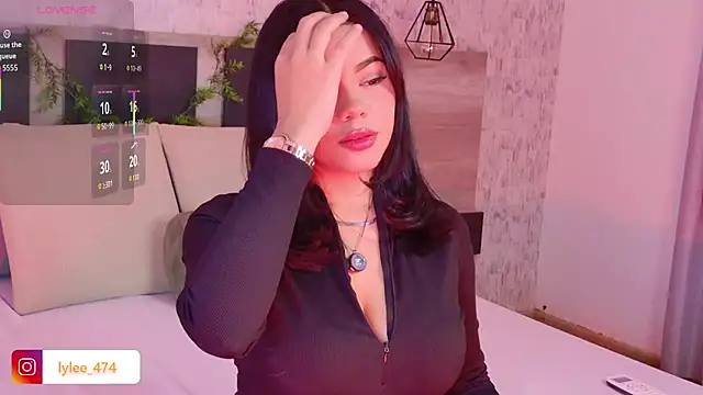 Snapshot of Celine_Lee chatting on February 5, 6:12 pm Celine Lee online show from February 5, 6:12 pm