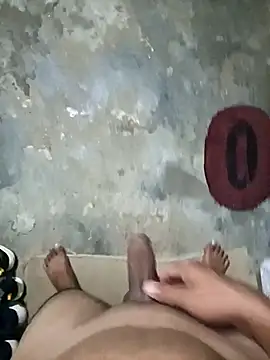 litejohnny online show from April 4, 10:02 am