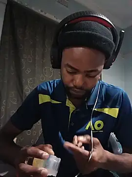 GhostYangempela online show from November 14, 9:35 pm