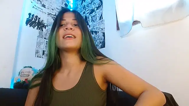 Snapshot of Chloe_paytone chatting on July 11, 9:38 pm Chloe paytone online show from July 11, 9:38 pm