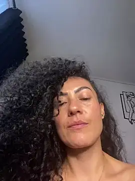 Snapshot of Koral369 chatting on July 8, 11:09 pm Koral369 online show from July 8, 11:09 pm