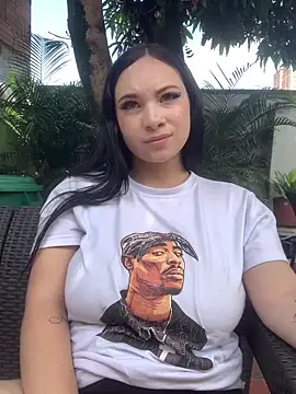 cloe weiss online show from October 2, 4:03 pm