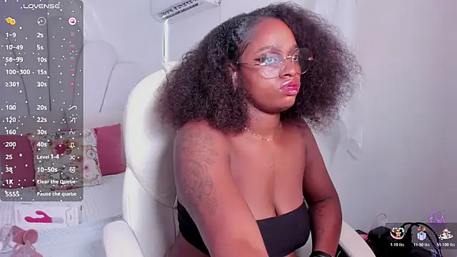 darle volant online show from October 18, 9:04 pm