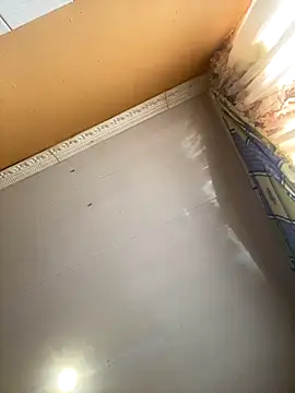 BaggyDirt online show from December 2, 11:59 am