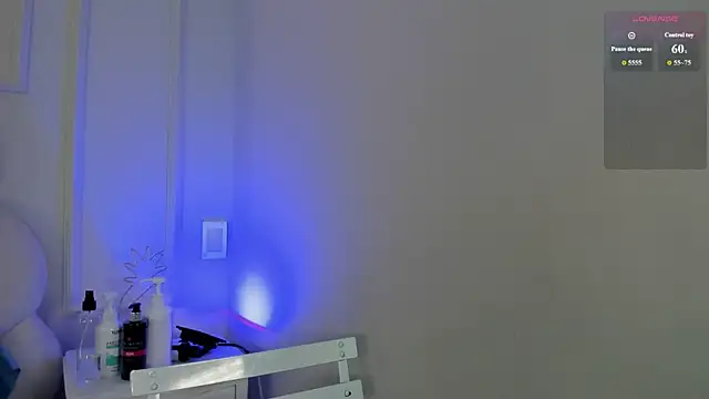 Kaylachannell online show from June 3, 3:42 am