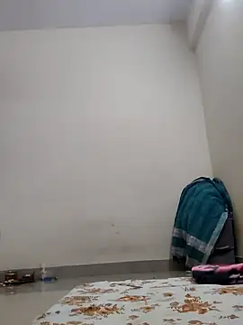 Snapshot of nishaa_baby chatting on October 10, 6:40 pm nishaa baby online show from October 10, 6:40 pm