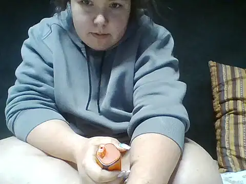 Snapshot of kinga2520 chatting on February 10, 11:36 am kinga2520 online show from February 10, 11:36 am