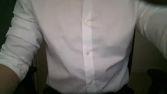 111owo111 online show from September 28, 2:44 pm