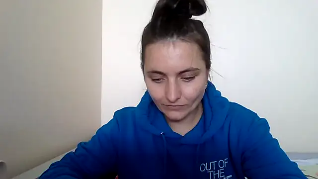 Snapshot of DInaraXRose chatting on September 11, 11:32 am DInaraXRose online show from September 11, 11:32 am