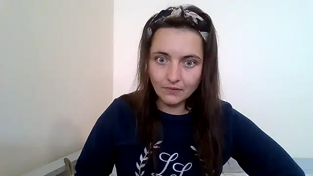 Snapshot of DInaraXRose chatting on September 14, 11:42 am DInaraXRose online show from September 14, 11:42 am