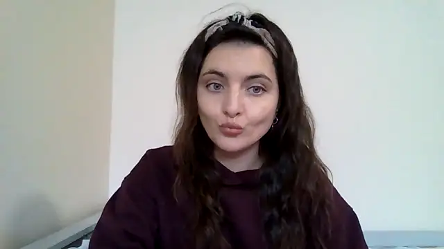 DInaraXRose online show from November 18, 10:52 am