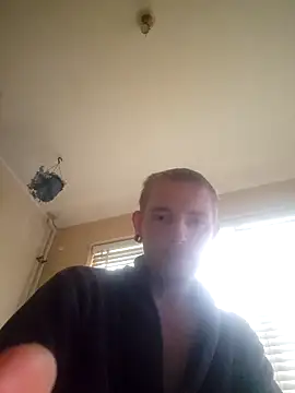 piercingpik online show from February 27, 4:07 pm