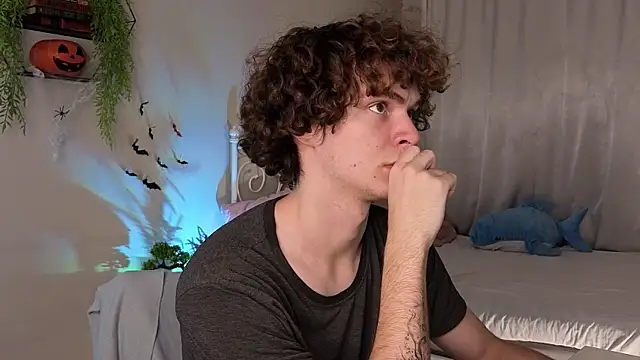 Tommy Jamm online show from October 31, 2:29 pm