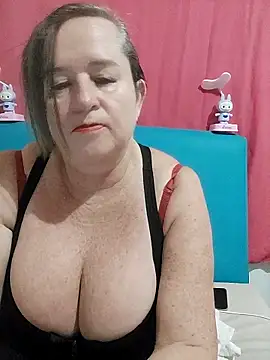 Snapshot of Miss-tetas chatting on September 29, 6:29 am Miss-tetas online show from September 29, 6:29 am