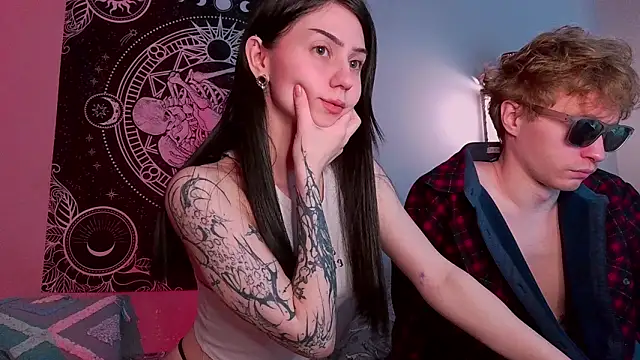 poisondevotion online show from February 20, 5:57 pm