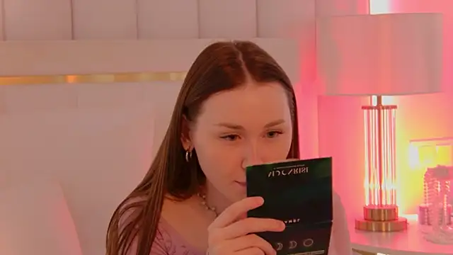 NancySmitts online show from April 26, 3:42 pm