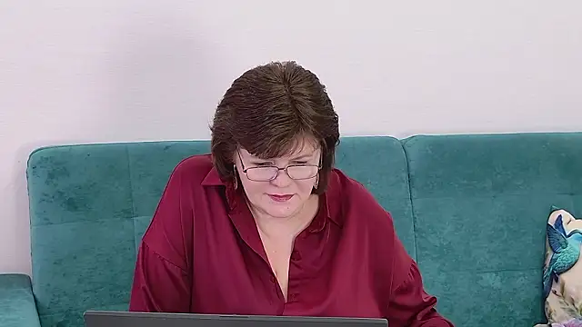 Sandra Sunrise online show from March 11, 12:00 pm