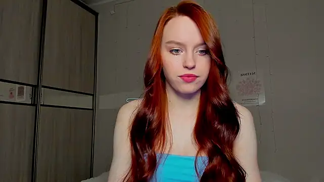 Snapshot of Sofia_Mango chatting on June 8, 9:26 pm Sofia Mango online show from June 8, 9:26 pm