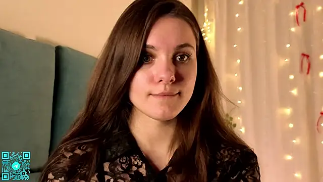 chloemilka online show from February 19, 5:53 pm