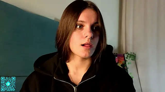 chloemilka online show from March 22, 5:16 pm