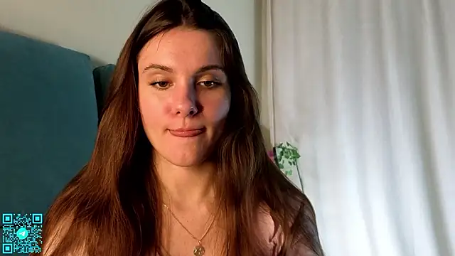 chloemilka online show from March 27, 5:23 pm