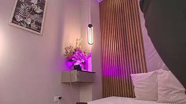Snapshot of biancaa_18 chatting on April 21, 7:28 pm biancaa 18 online show from April 21, 7:28 pm
