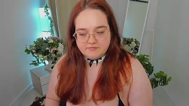 Neko Moor online show from September 9, 8:41 pm