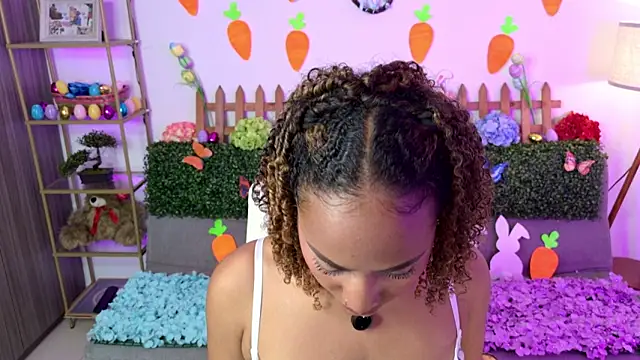 i lulu online show from March 27, 4:29 pm