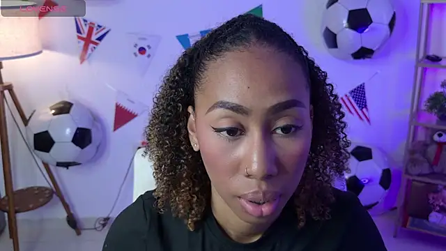 Snapshot of i_lulu chatting on June 28, 8:59 pm i lulu online show from June 28, 8:59 pm
