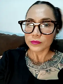 Snapshot of Omexochitl chatting on October 2, 4:52 am Omexochitl online show from October 2, 4:52 am