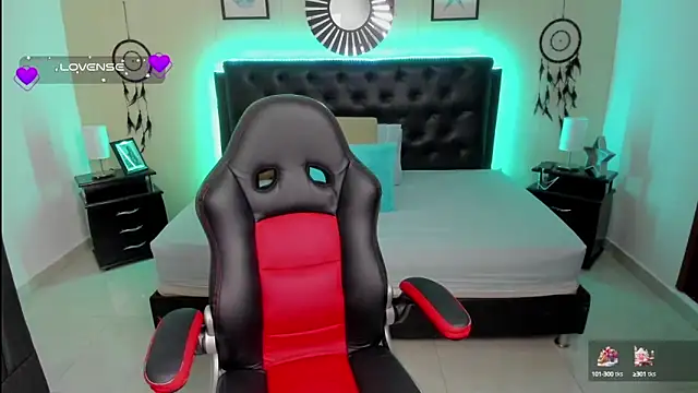 LolaVillalobos online show from October 3, 1:41 pm