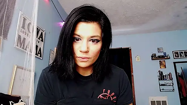 ovmilf online show from February 8, 6:55 pm